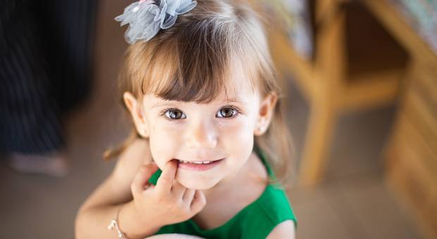 Sorrisos de criança de Nina, parabéns pra você! 