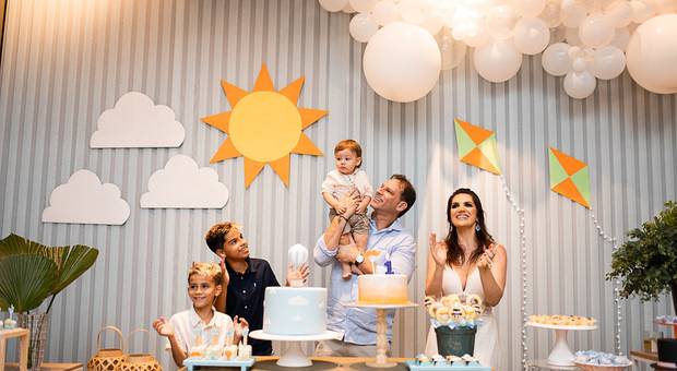 Sorrisos de criança de Os sonhos criam asas pra voar