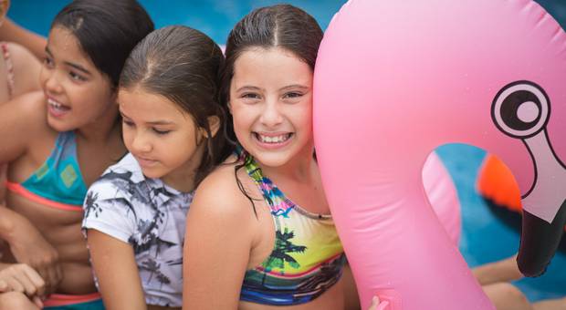 Sorrisos de criança de Maria Beatriz fez 10