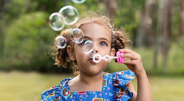 Sorrisos de criança de Uma festa bem linda! 