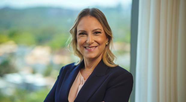 Institucional de Fotos Coporativas - Dra. Renata Bilhim