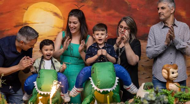 Família de Davi 2 anos | Lorenzo 4 anos