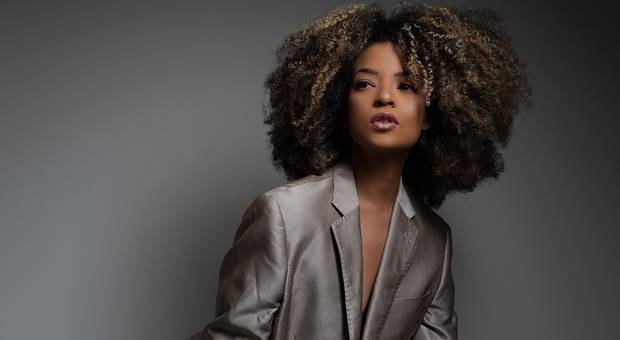 Ensaio Feminino de Sarah Fernanda