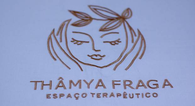 Ensaios de Ensaio Fotográfico Thâmya Fraga