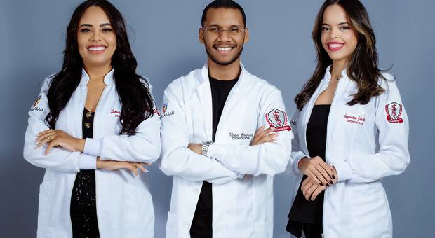 Formatura de Ensaio Meio Odonto