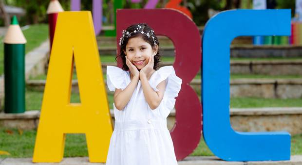 Ensaio do ABC de Ana Clara