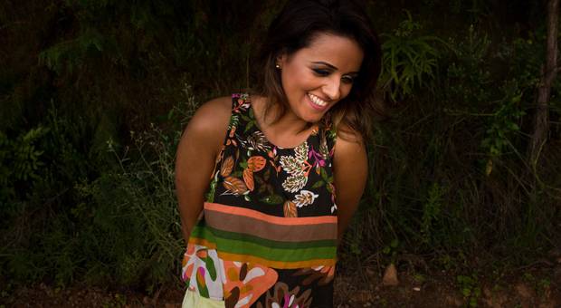 ENSAIOS de Ensaio Débora Machado