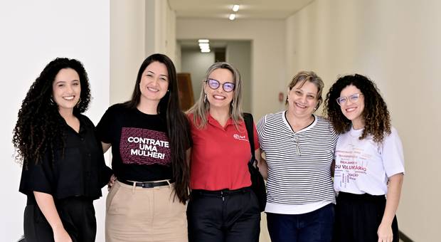 Eventos Corporativos de #ElasJovensAprendizes realizado pela Se Candidate, Mulher! em parceria com o Instituto BRF.