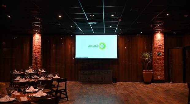 Eventos Corporativos de Amara Nzero 