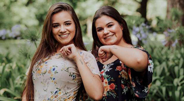 Ensaio Feminino de Isabela e Gabriela D'Ávila