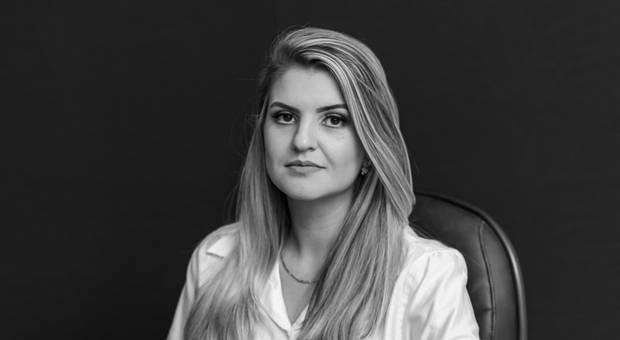 Corporativo de Dra. Ananda Stein