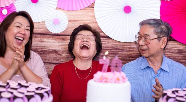 ANIVERSARIOS de Neuza - 70 anos