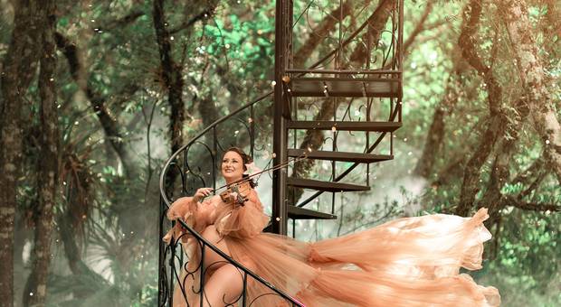 Gestante Externo  de Ju Marquez Gestante