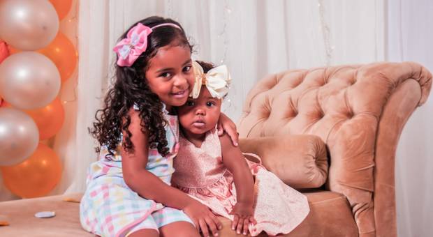 Ensaio Infantil de Ensaio de Ano Novo - Esther e Lavinia