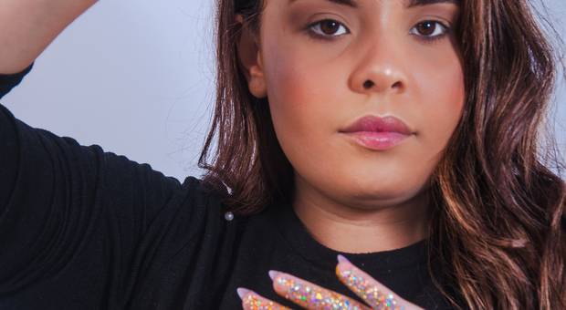 Ensaio Corporativo  de Ensaio Corporativo - Helena