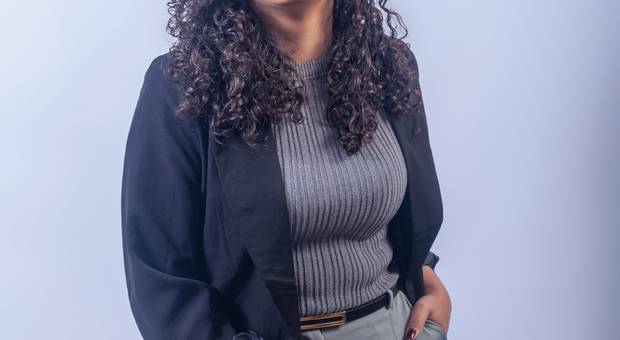 Ensaio Corporativo  de Ensaio Corporativo - Leticia - MC Photo Studio - Seropédica - RJ