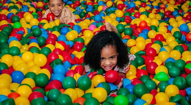 Aniversário Infantil de Aniversário Infantil 4 anos da Aghata e 6 anos do Bryan - Salão Recantus - Seropédica - RJ