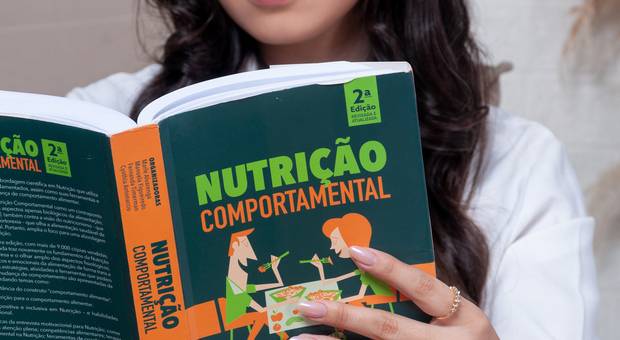 Ensaio Corporativo  de Ensaio Corporativo - Andriely - Seropédica - RJ