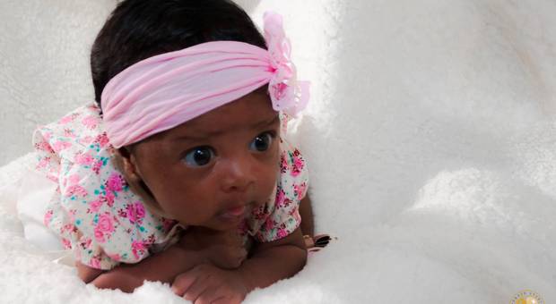 Ensaio Infantil de Acompanhamento Infantil Lavinha 1 Mês