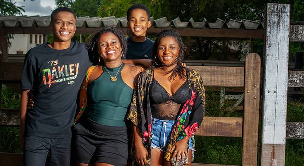 Ensaio de Família de Ensaio de Família Externo - Luciana e Filhos