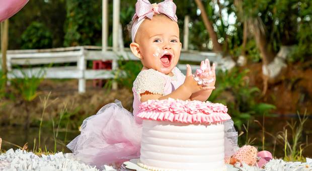 Smash The Cake de Alice