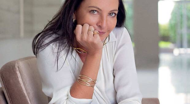 Business de Rochelle Jelinek - Promotora de Justiça