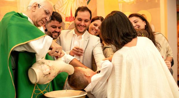 Batizado de O batismo do Pedro