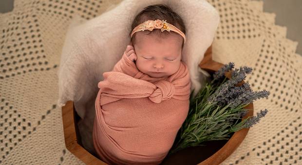 Newborn de 9 dias da Luiza