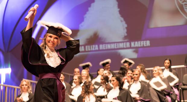 Formatura de Samanta Lelling
