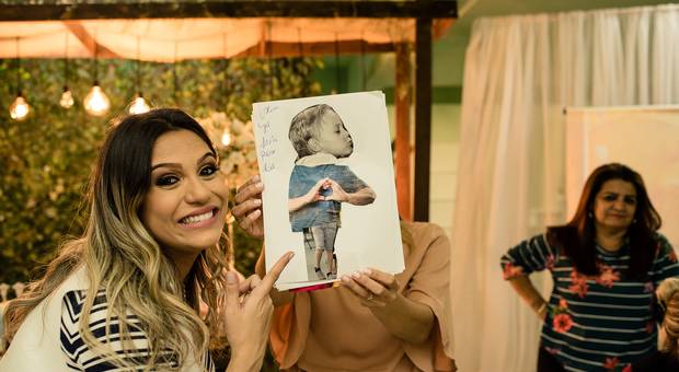 Família de Chá de fraldas do Calebe