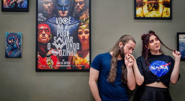 Casais de Mary e Victor - Ensaio Casal Loja de Games e Parque de Diversões em Volta Redonda - RJ