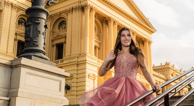 15 ANOS de Helena Ensaio Ipiranga