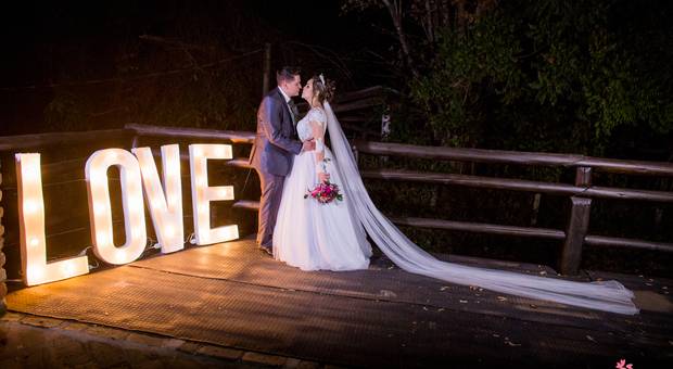 Fotos de Aliane e Tiago Casamento