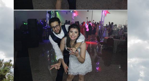 Totem/Cabine de Samira e Michel Totem de Fotos