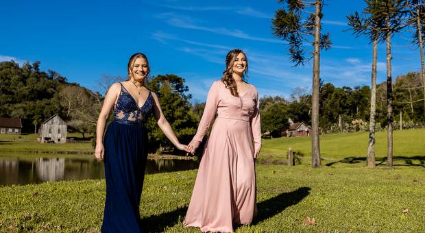 FORMATURAS de Formatura Camila & Sofia – Villa Fitarelli Garibaldi RS