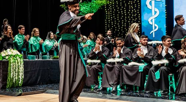 FORMATURAS de Formatura de Medicina em Porto Alegre RS – Marcel Nery