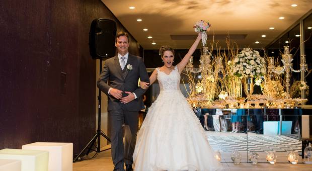 CASAMENTOS de Casamento Santiago & Francieli na Vinícola Lovara Bento Gonçalves