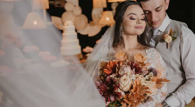 Casamentos de Casamento em Teodoro Sampaio Gabriela e Pedro