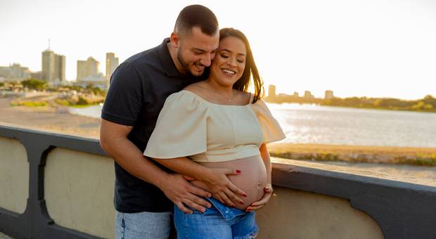 Gestante de Espera por Romana