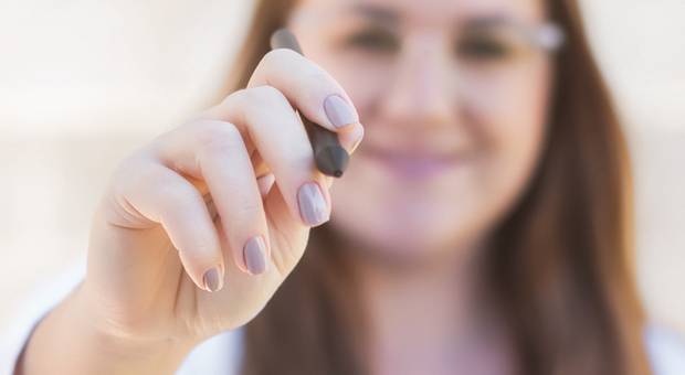 Fotos Para Redes Sociais de Designer | Mariani Ferreira