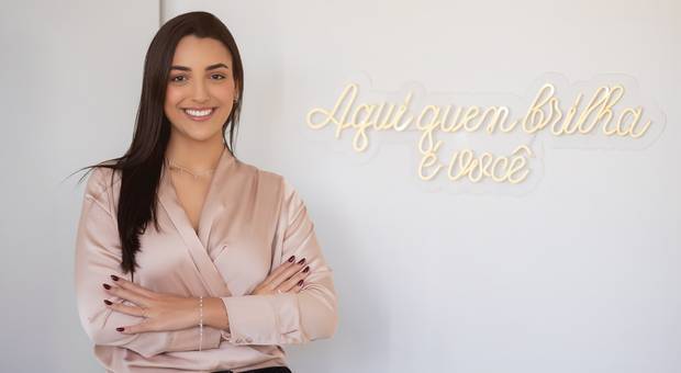 Fotos Para Redes Sociais de Natália Marangon Beauty