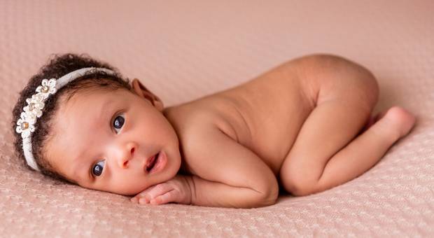 Newborn de PRIMEIRO ENSAIO DA PEQUENA LAURA