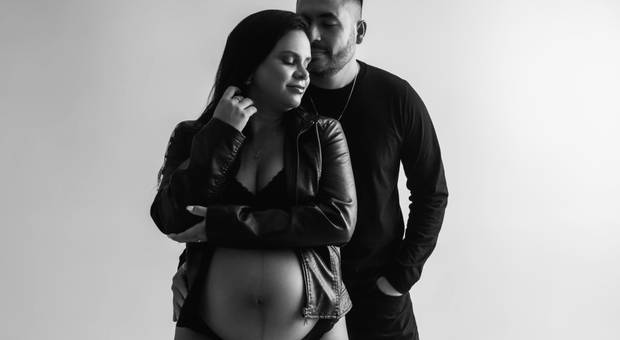 Gestante Estúdio de ENSAIO GESTANTE COM MAMÃE BRUNA