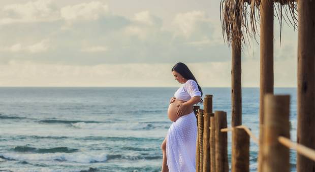 Gestante Externo de ENSAIO EXTERNO COM A MAMÃE LAIS