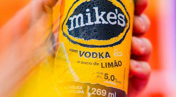 STILL de Coca cola / Mike's / LG