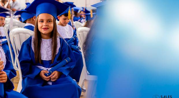 Formatura  de Alicia 