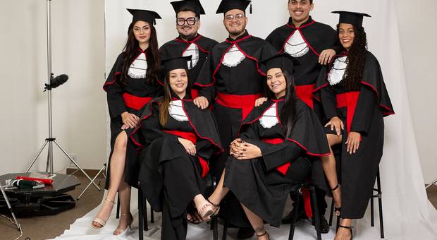 Ensaio Pessoal de Alunos da FACIC - Advogados 