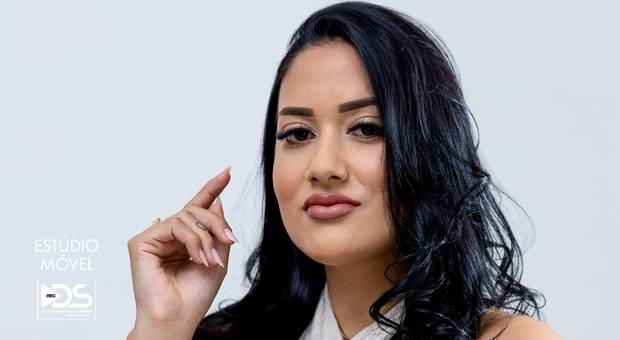 PROFISSIONAIS de Paola Zschitschick