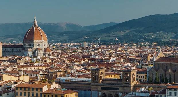 Livre Criação de  Florença