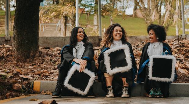 Ensaios de Ensaio de Toga das Gurias da Geologia